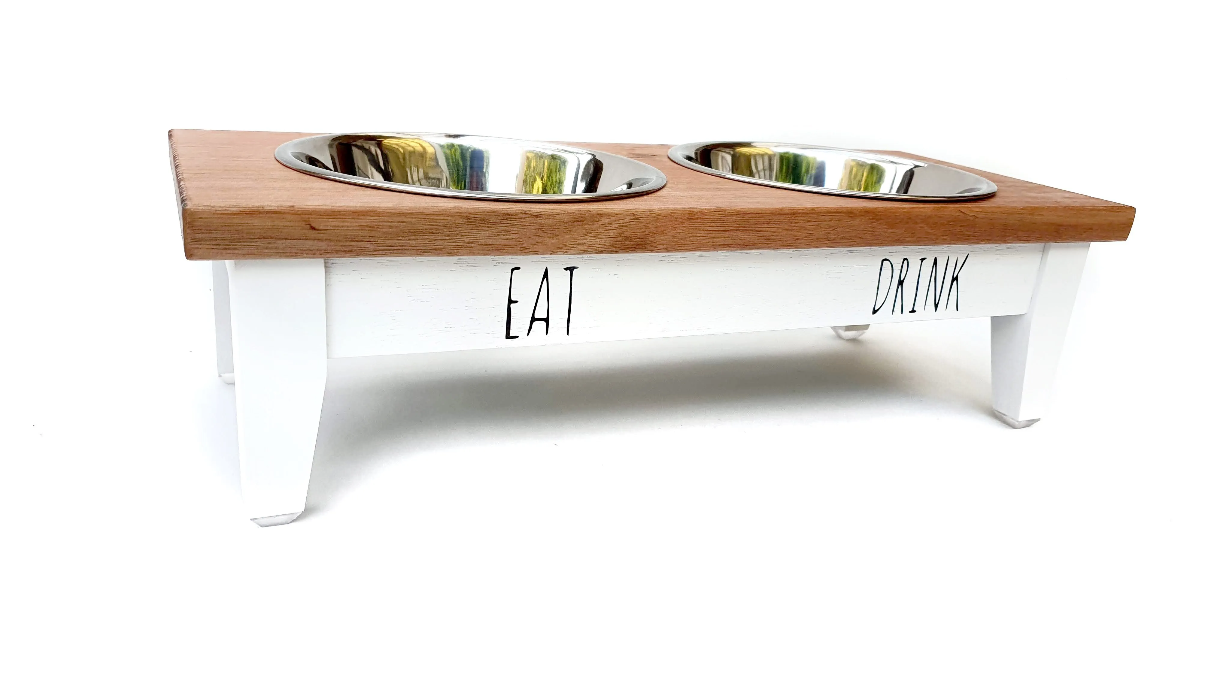 Customisable Raised Pet Feeder