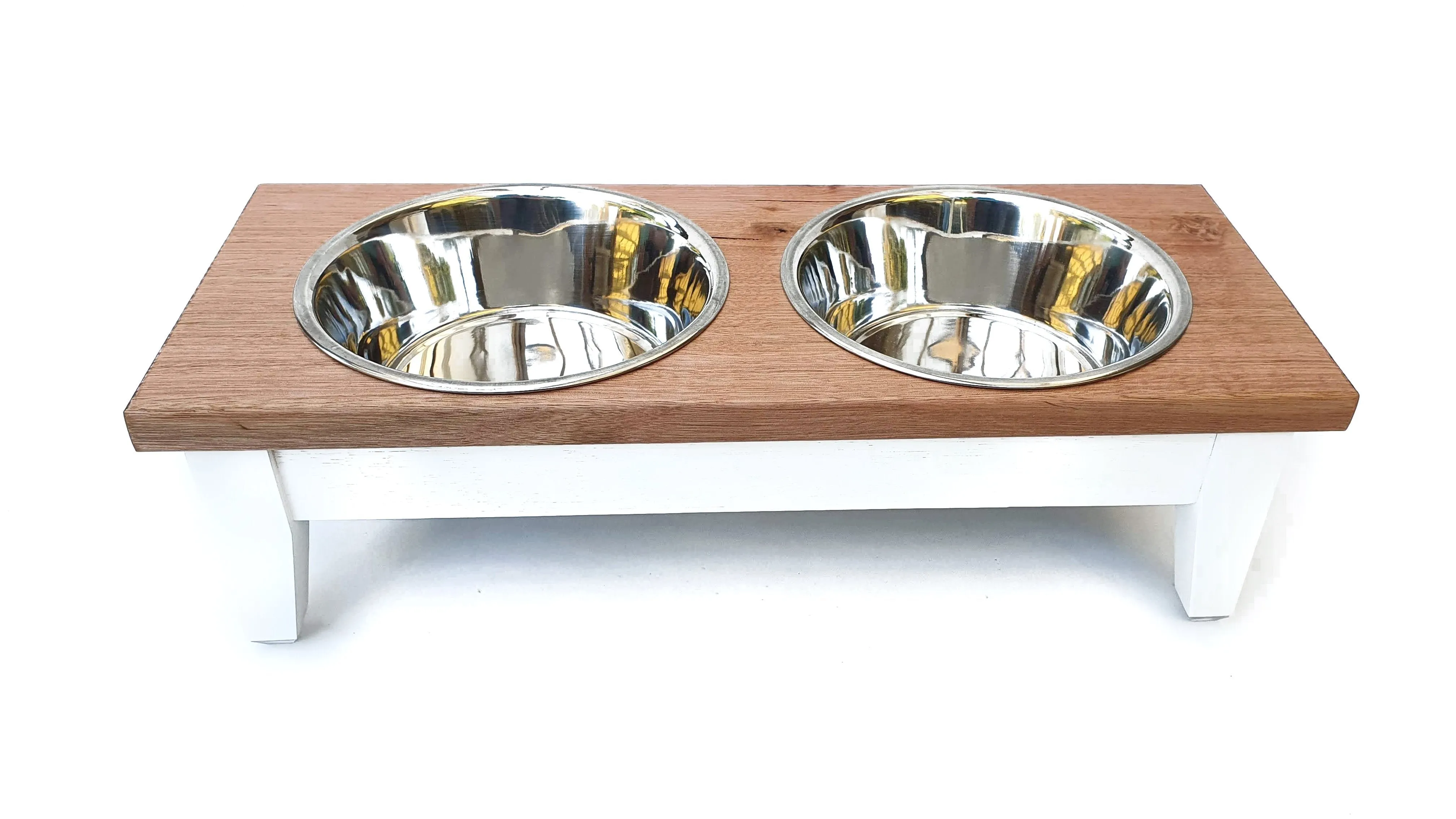 Customisable Raised Pet Feeder