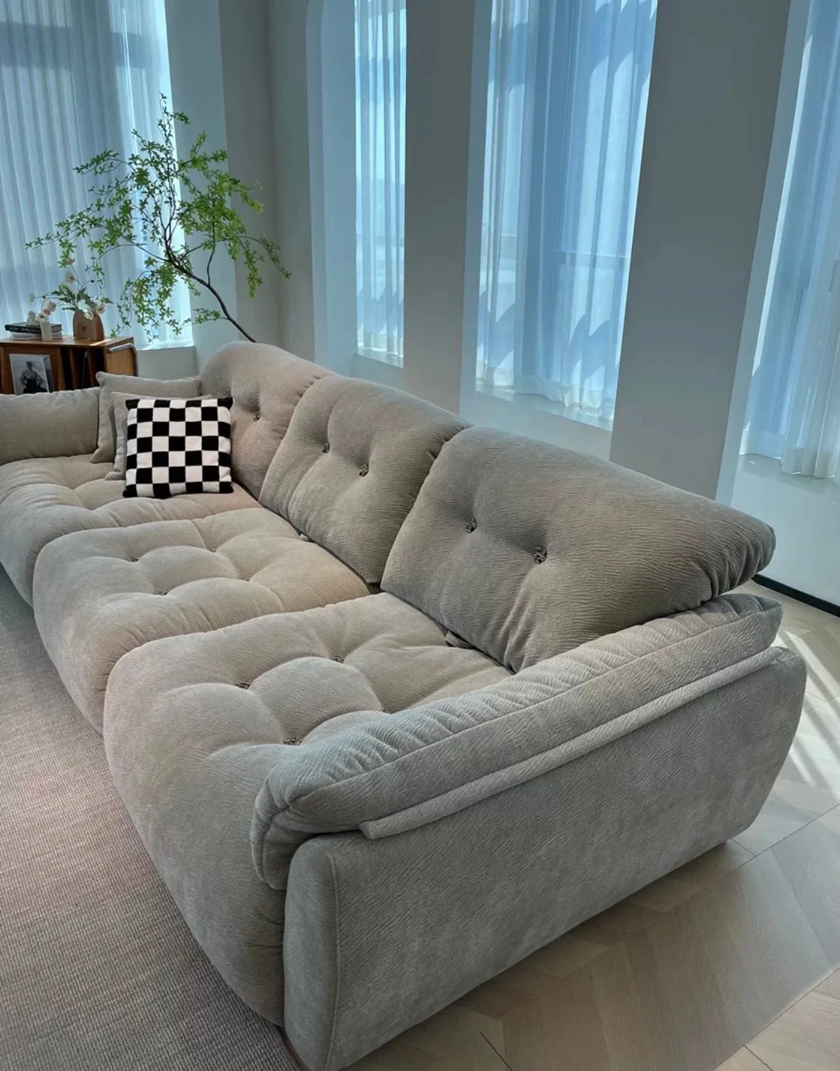 Dorsett Scratch Resistant Backrest Slider Sofa